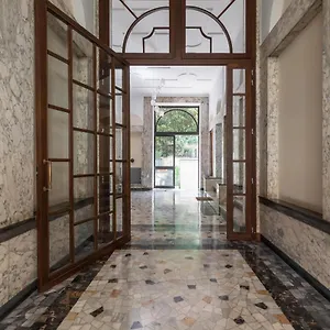 Minerva - 2 Bedrooms Two Steps From , Milan Italy